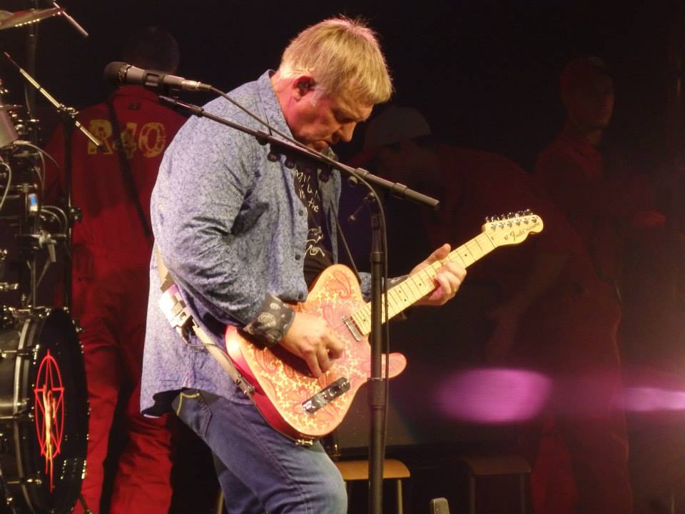 Happy 62nd Birthday to my favorite guitar player Alex Lifeson, who inspired me to pick up a guitar 