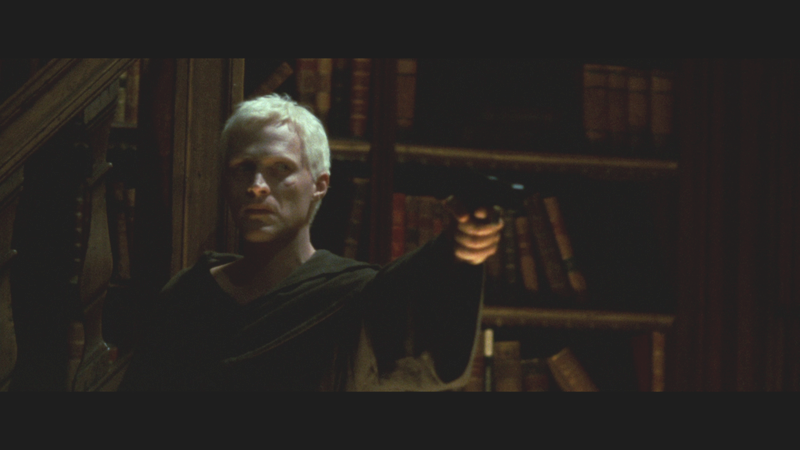 bot_p_b_bot's tweet photo. 動くな！　じい様
箱をテーブルに置け
キー・ストーンをテーブルに置け！
【Silas/The Da Vinci Code】
https://t.co/BFEgYgLlBi
