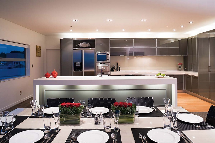 Design ideas for a contemporary kitchen: glass, stainless steel and Corian®. Via <a href="/malcor3/">Malcor</a>