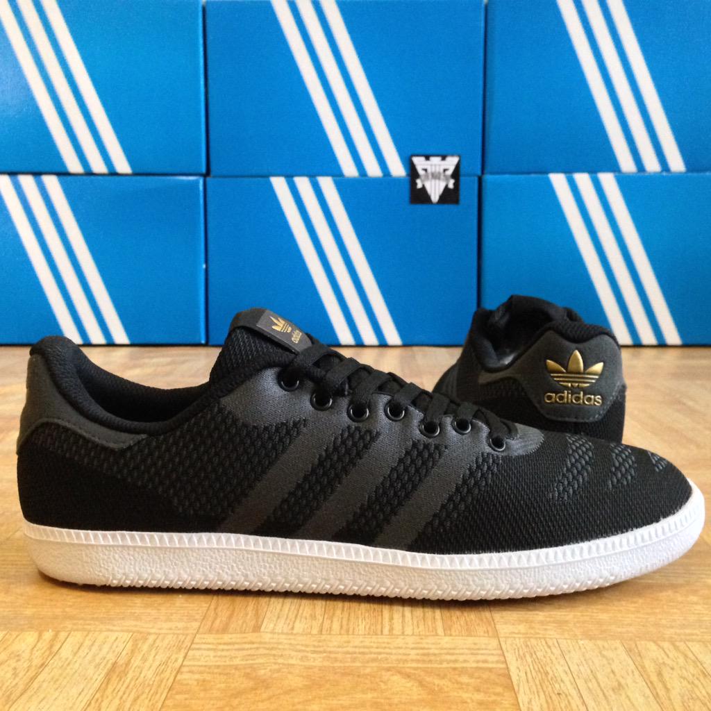 razorfootwear's tweet image. ADIDAS COPA SKATE
SIZE : 40
Harga? Order? Cek BIO
@WALK_SHOES @ShoesDamn @casualterrace87 @ShoesCleanMKS @SHOES_MAFIA