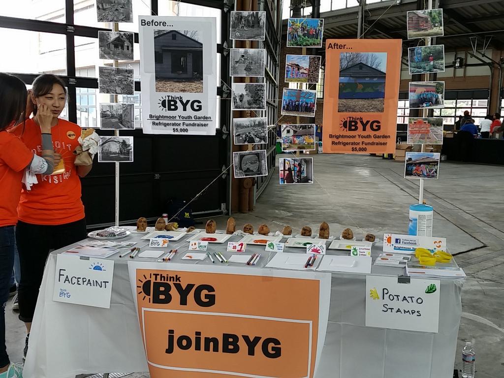 #potatostamps anyone? Also, get your face painted! 🐵🐼🐮 #RossImpact #Sec1 #thinkBYG