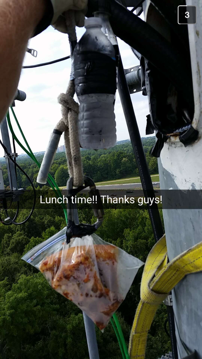 HubbleFamilies's tweet photo. Lunch time! #TowerClimber #telecomnation #telcomlife #orderup https://t.co/bP0GA992dO