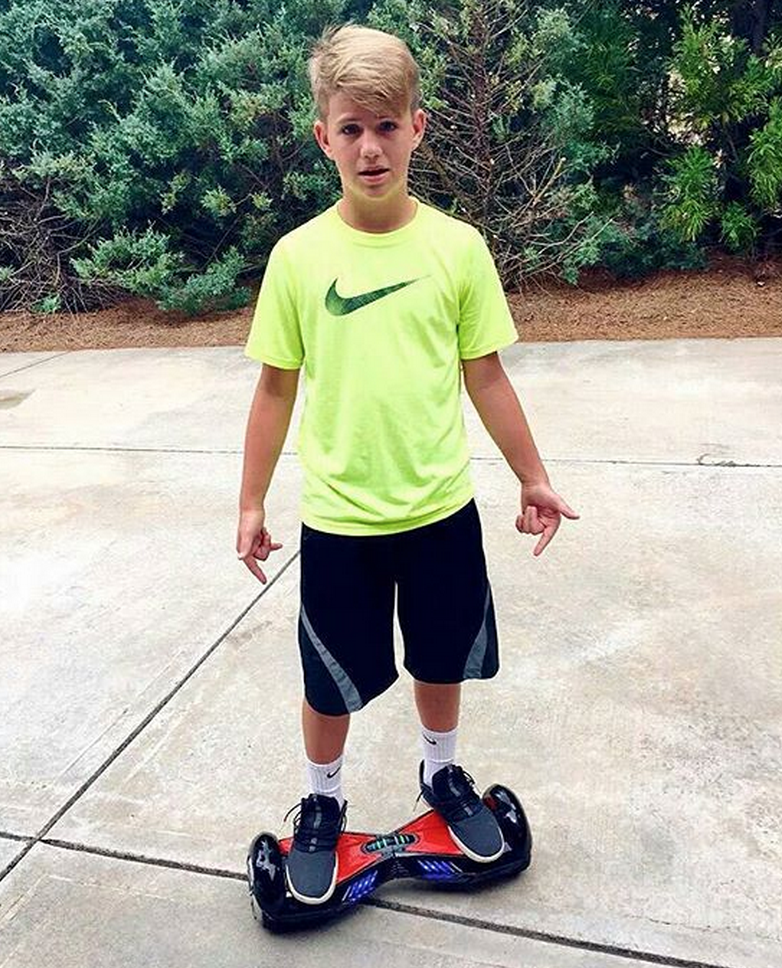 J14Magazine's tweet photo. .@MattyBRaps just hinted he has an album on the way, and we are losing our cool: http://t.co/Xa9FMASZ88 http://t.co/0z81AO8372