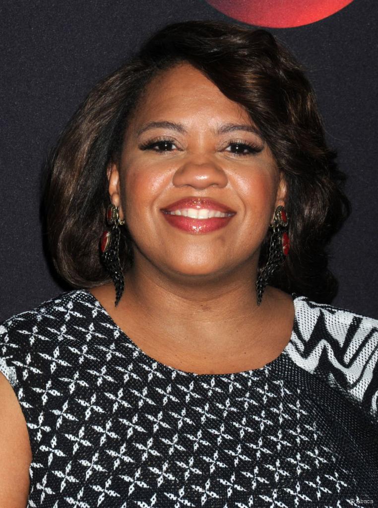 Happy Birthday to Chandra Wilson! 