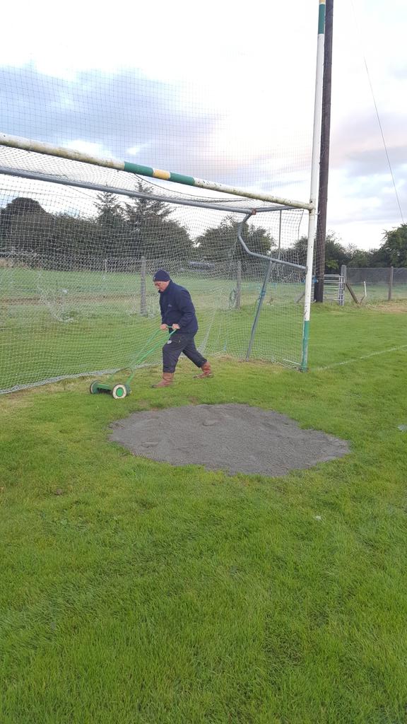 colmo2b's tweet photo. Final preparations for Sunday
@BoherbueGaa @KnocknagreeGAA @Banteer_LyreGAA @DuhallowGAA #duhallowfinal http://t.co/NWcoTuulhM