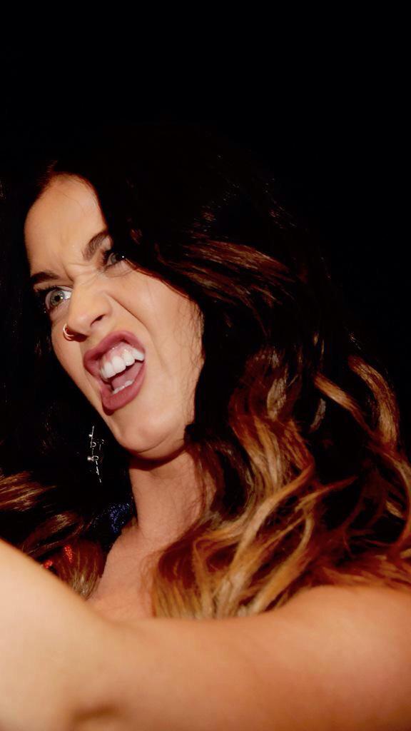 Katy visiting Broadway's Finding Neverland! (7)