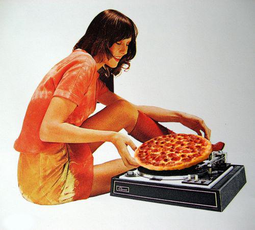 ShroominHSV's tweet photo. Pizza is music to our ears. http://t.co/FZUNdk2L2S