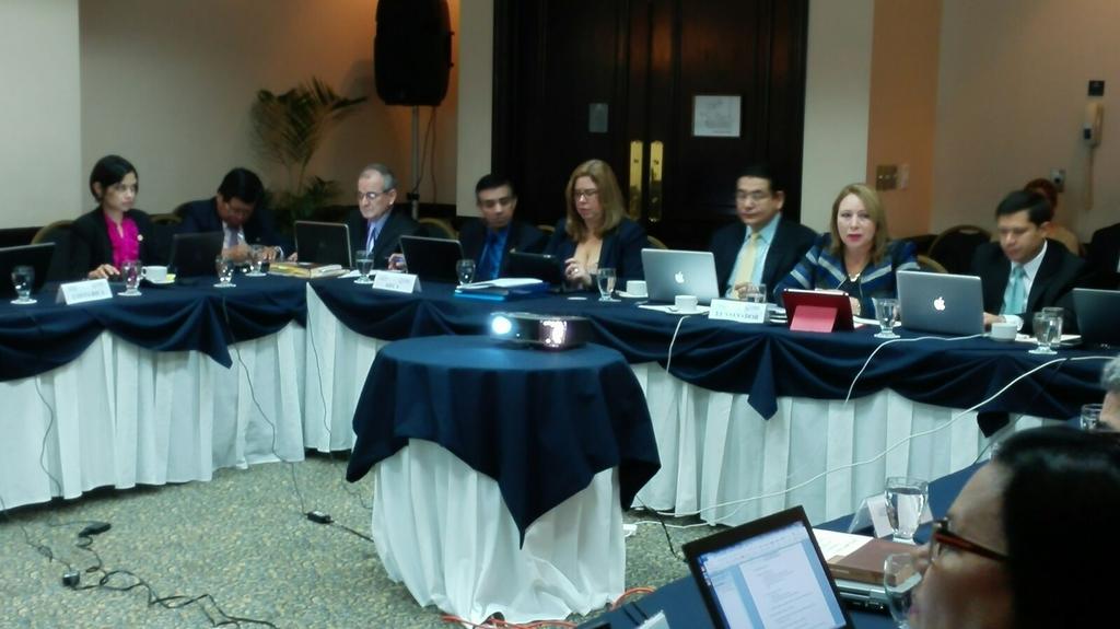 .<a href="/sg_sieca/">SIECA</a> acompaña a <a href="/COMIECOCA/">COMIECO</a> en primera ronda de Unión Aduanera de C.A. durante Presidencia Pro Témpore de E.S.
