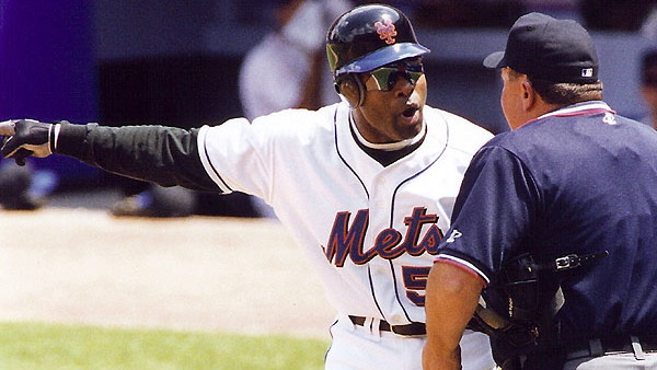 Happy Birthday to former OF Brian McRae (48) and pitcher Mike Maddux (54) 