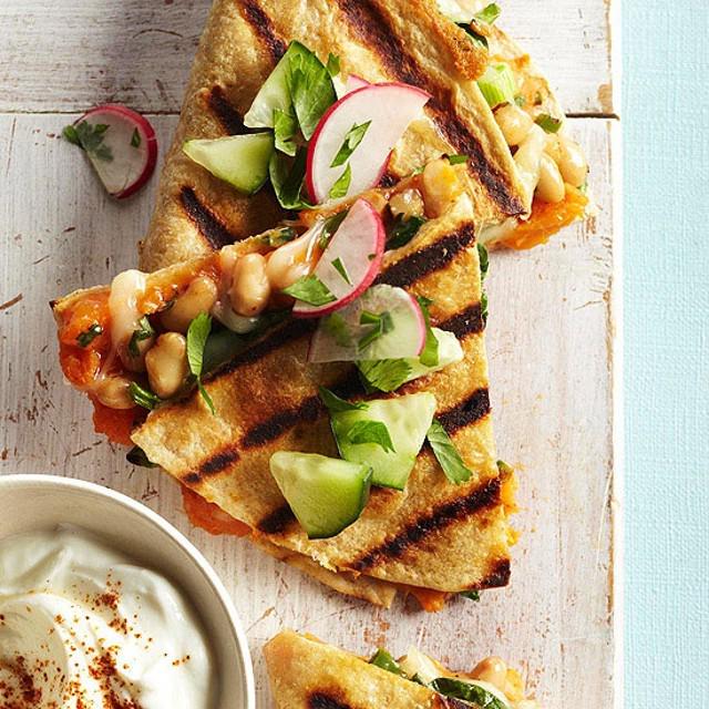 #Vegan Sweet Potato #Quesadillas by IG @betterhomesandgardens
bit.ly/1gqQIJz
#plantbased #veganism #vegan…