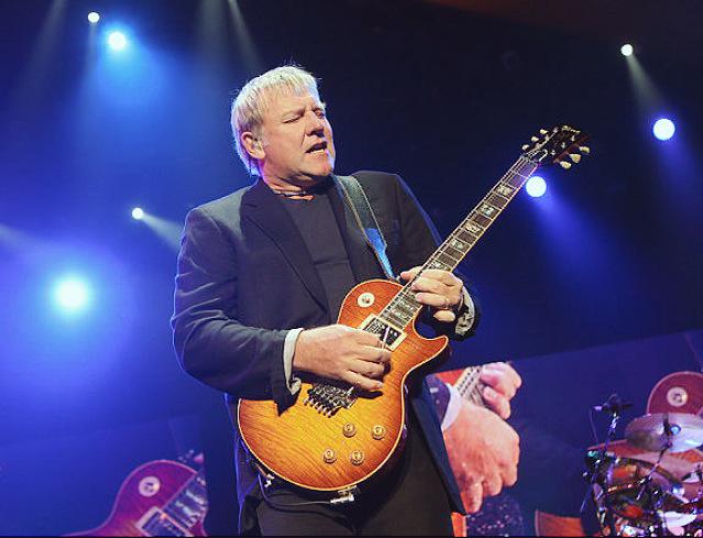 Happy 62nd birthday to my favourite guitarist and my main inspiration, Mr. Alex Lifeson of   