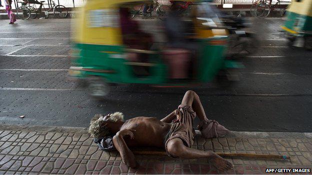 Inequality in India: “The richest 1%, they hold close to half of the country’s total wealth”  📻bbc.in/1PA8ZQf