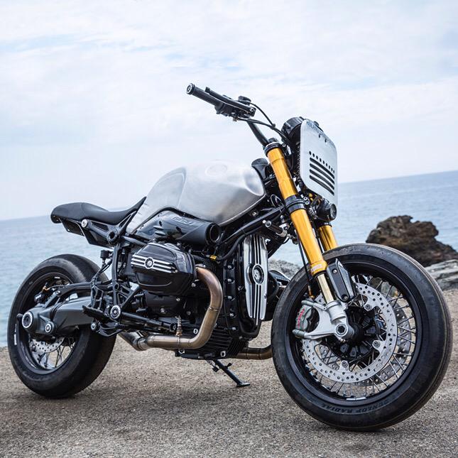 Roland Sands Design (@rolandsands) on Twitter photo Sneak peak of our <a href="/BMWMotorrad/">BMWMotorrad</a> RnineT. Paint is next, or maybe we should just leave her naked? #goride #naked #bmw Sneak peak of our <a href="/BMWMotorrad/">BMWMotorrad</a> RnineT. Paint is next, or maybe we should just leave her naked? #goride #naked #bmw