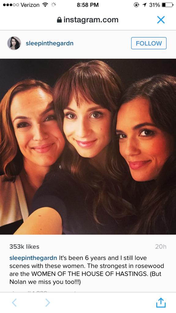 PLLtheories901's tweet photo. Looooove 😍😍😍 http://t.co/4CwgEYvE4A