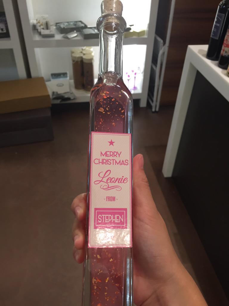 LinliCai's tweet photo. If you need it,don't buy it; if you want it, go for it! http://t.co/5T0UEYtBjk