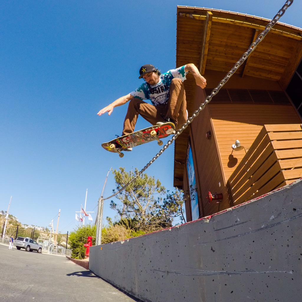 GregLutzka's tweet image. Fun day out skating today with @CrawfordArts !!! #SkateLife #SkateboardingIsFun 💯👍🏼