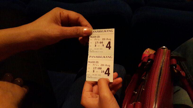 JesrynDee's tweet photo. Ngedate with mama http://t.co/cN9b7TxOFM