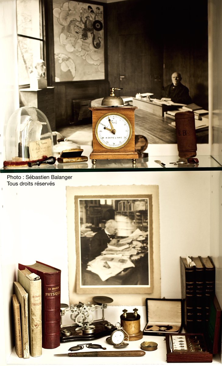 MuseumLEB's tweet photo. Merveilles du musée-laboratoire Edouard Branly... Les objets du quotidien et Edouard Branly dans son bureau http://t.co/pJaBni6v3D