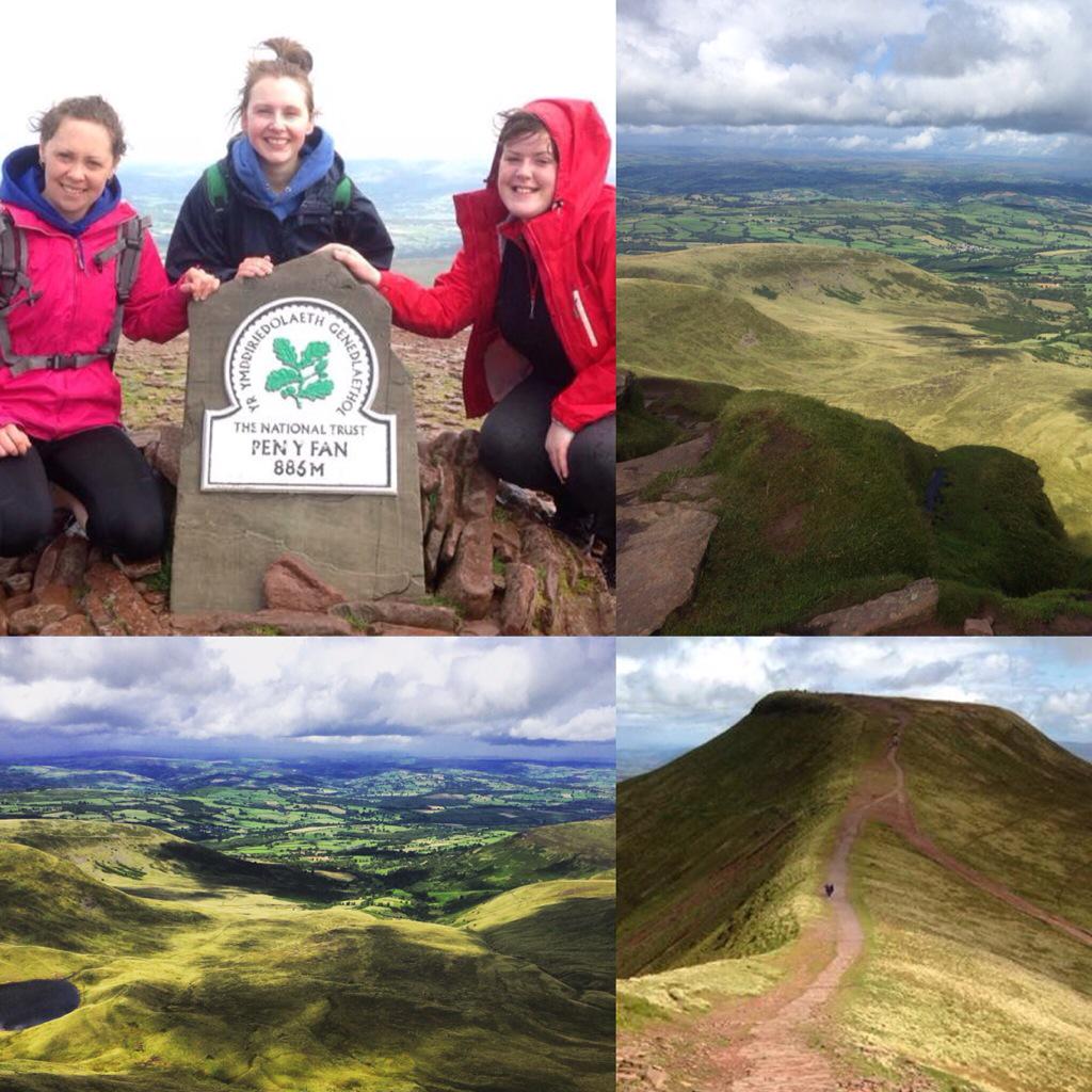 Ab_Morg's tweet photo. Beaut of a day, cheers ladies!! Pen Y Fan, done ✅💃💪 @BeckyGeorgex @AngharadSEvans @MidWalesMyWay http://t.co/v9Ex1YSzIW