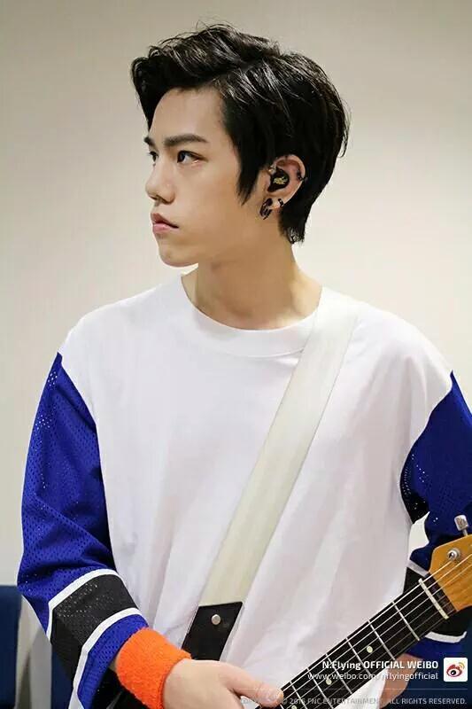 NFLYING_Arab's tweet photo. صور || تحديث ويبو انفلاينق "تشاهون" بمناسبة مرور ١٠٠يوم على ترسيمهم #NFlying100DAY http://t.co/gExE1miCCy