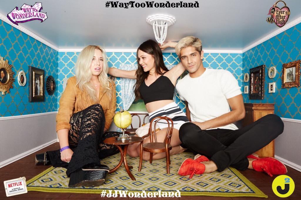kelliberglund's tweet photo. #JJWonderland w my woes @ItsSkylerShaye @Adeel_K ✨❤️ WERE GIANT http://t.co/YjJheXLJy2