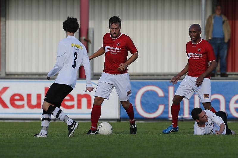 HarkemaseBoys's tweet photo. Geplaatst Harkemase Boys naar geplaatst Bergum: http://t.co/Kwy9Pern2t #berhar http://t.co/aJ9fEQsooc