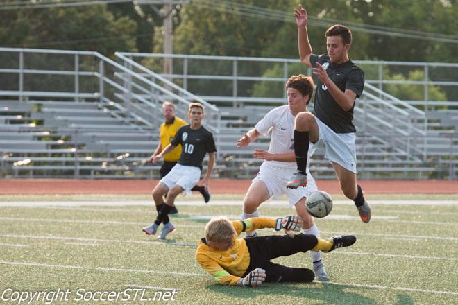 SoccerSTL's tweet photo. The Farmington Knights Go Undefeated in St. Louis with #NWPWT win over Parkway West cc… http://t.co/E6WciyzkeE http://t.co/aY1ZhmbNWR