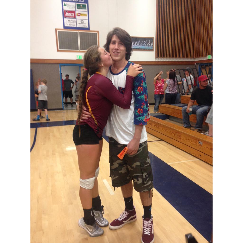 Kamryn32's tweet photo. Tonight was great β€οΈπ #wonbothgames http://t.co/NYzOKCixcw