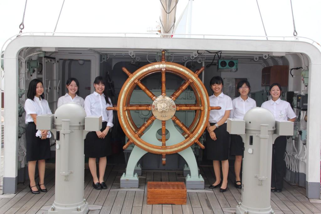 8月22日（土）、神戸新港第1突堤にて「船舶実習1」乗船式が開催され