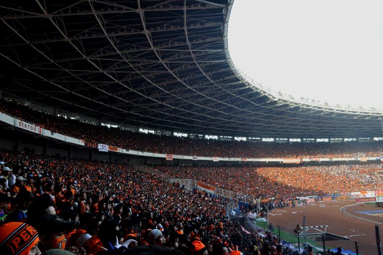labbola's tweet photo. Aremania kehadiran tertinggi, The Jakmania Terpadat 

Selengkapnya di => http://t.co/OQBDb0q4zY

Oleh @kudiak http://t.co/wwOgDQCXZD