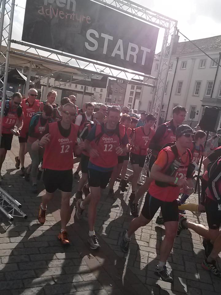 RaceForTheBase's tweet photo. And they're off! http://t.co/5wQ3XnPqMa
