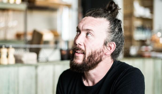 SUITCASEmag's tweet photo. Don't we all just dream of packing up and moving to Scandinavia?@TheCuriousPear meet @FolkOslo http://t.co/PTrzV3ONAg http://t.co/LzJD3eniRD