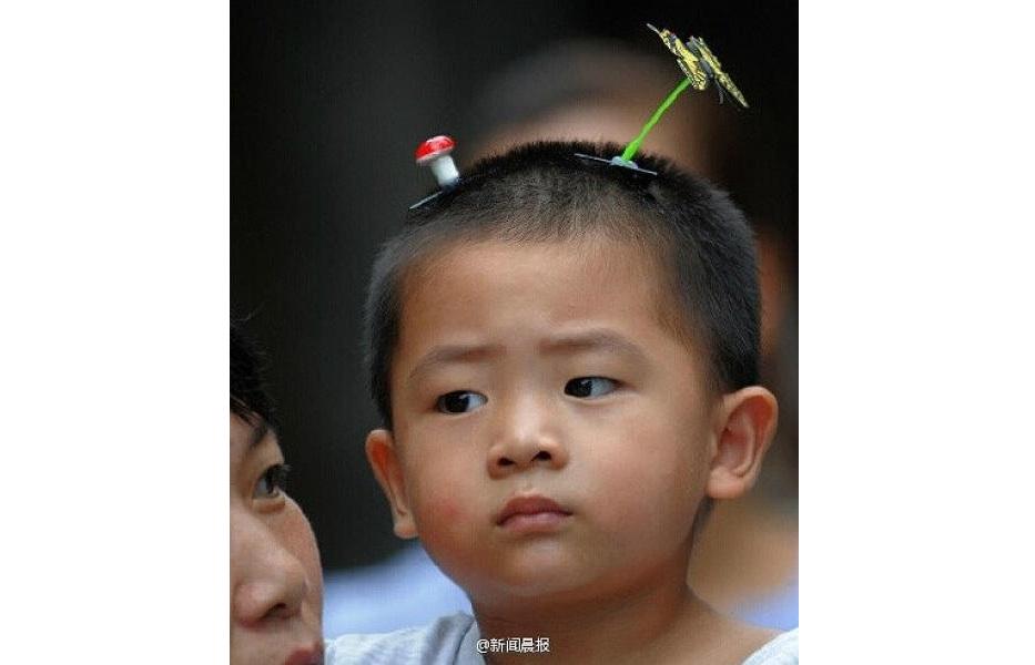 ピクミン 花や葉っぱのヘアアクセサリー 中国 四川省で大流行 本当に頭から芽が出ているよう 何だか引っ張ってみたくなりますね ライブドアニュース Scoopnest