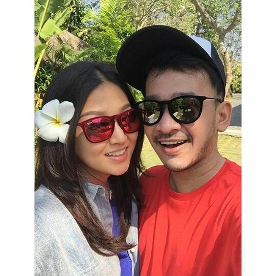 MYWensUpdate's tweet photo. #instapict Queen @sarwendah29 with King @ruben_onsu http://t.co/nZ4P5ZQMj3