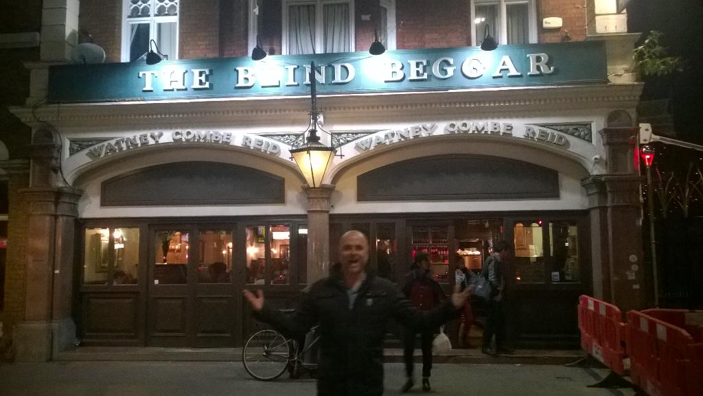 Countiesboy's tweet image. Blind Beggar 1894....lets ave it! @DevlinLive #JackTheHatMcvittie#Kraymob#Bigpints