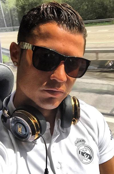 Tweets Listafootballer Fashion Dio El Hash Cr7 1 Whotwi Grafica De Analisis De Twitter