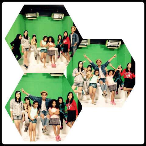 juniortvacademy's tweet photo. Sikap humoris adalah http://t.co/Hb4dQ5bsJ1 … #JTA #presentercilik #sekolah Follow Twitter JTA : @Juniortvacademy http://t.co/3avskAL6Bw