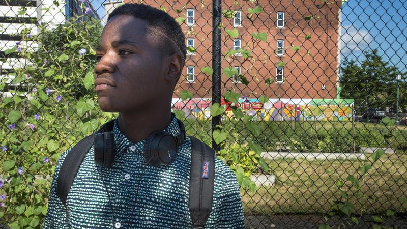 hartfordcourant's tweet image. Meet a #Hartford teenager who educates others about food justice cour.at/1JnWrI1