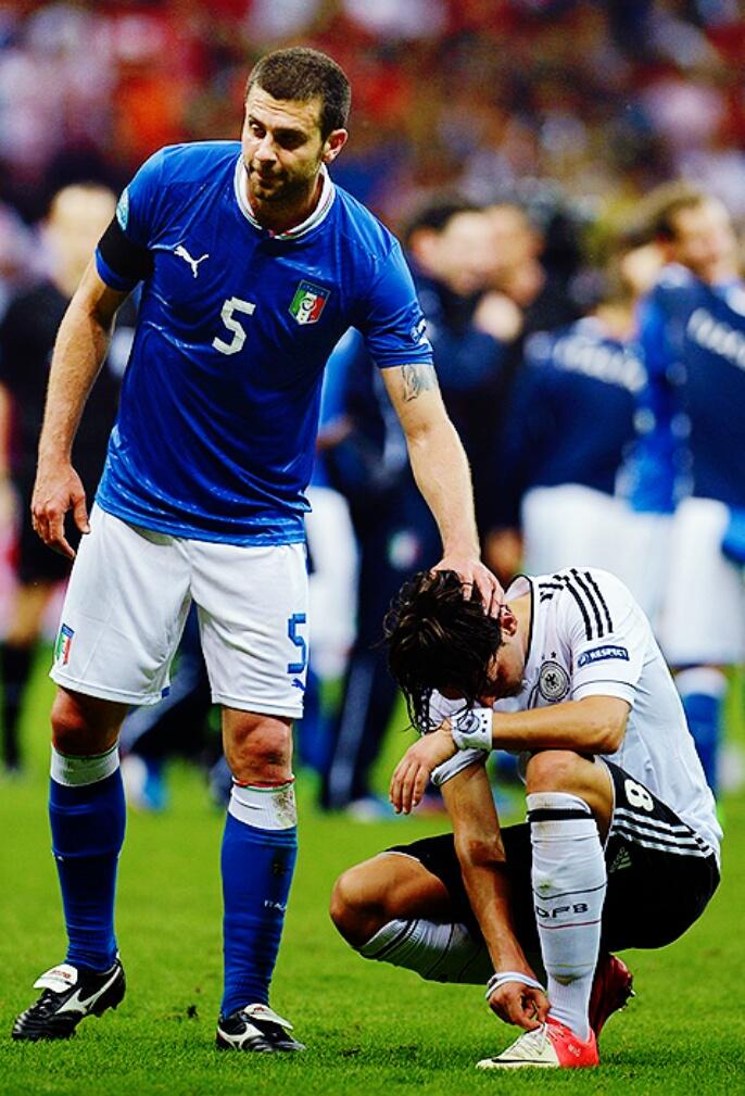                Happy birthday!!! Thiago Motta                                          (^-^) 