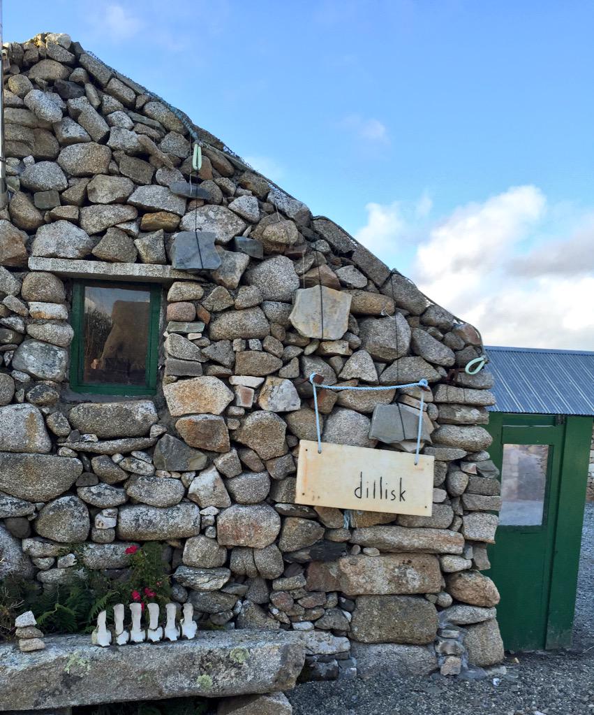 Last night we enjoyed a perfect meal at a long wooden table in a stone shed on the beach in Connemara #dilliskproject