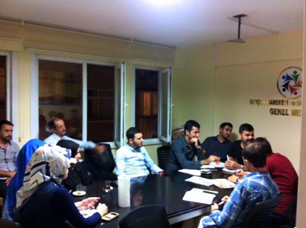 GhdTekirdag's tweet photo. İl Başkanımız Sn.Emre Güneş Ghd Genel Merkezini Ziyaret Ederek istişarede bulundular. http://t.co/ysQR0MGfFj