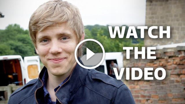 emmerdale's tweet image. EXCLUSIVE VIDEO: Missing #Robron? Ryan Hawley has a message - watch now #Emmerdale

itv.com/emmerdale/extr…