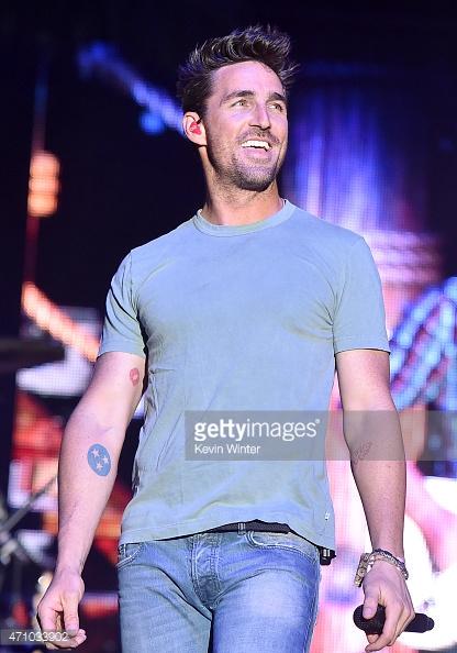 Happy birthday to the handsome Jake Owen!!

I hope you have an amazing day surrounded by friends and family! 