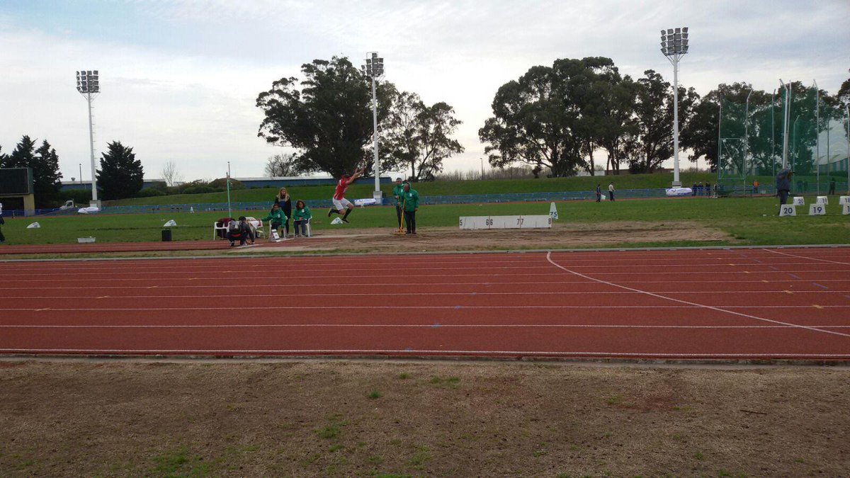 AHORA! Salto en largo en la pista de atletismo!
NOW! Long Jump in the track field
#MundialTrasplantados #Wtg2015Arg