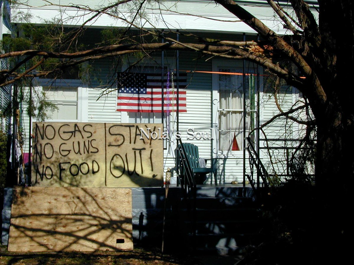 NolasSoulPhoto's tweet photo. We shoot lootes... #Katrina10 http://t.co/a1baByRUfC
