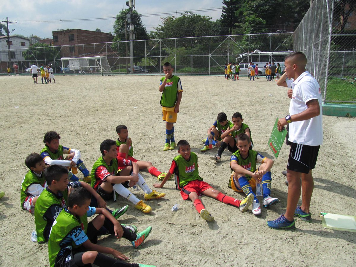 ClubIMDSports's tweet image. 7. Las prácticas deportivas se desarrollan en escenarios adecuados y seguros.
#SomosElClub
Info:4448255 Medellín