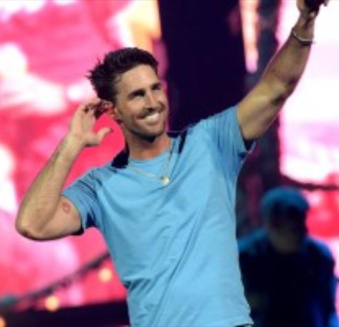 Mmm, happy birthday, Jake Owen.   