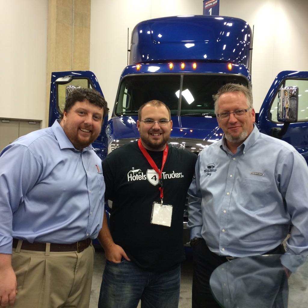desaraev's tweet image. #gats2015 #gats #transfix @transfix.io @xochiadame @BlueRidgeTran @JewelJonesOTR @Hotels4Truckers