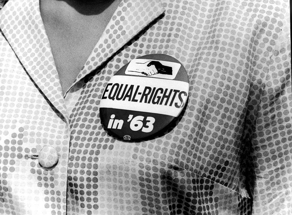 BuzzFeed's tweet image. 52 years ago today, Dr. Martin Luther King Jr. shared his dream for America bzfd.it/1hJLVUW