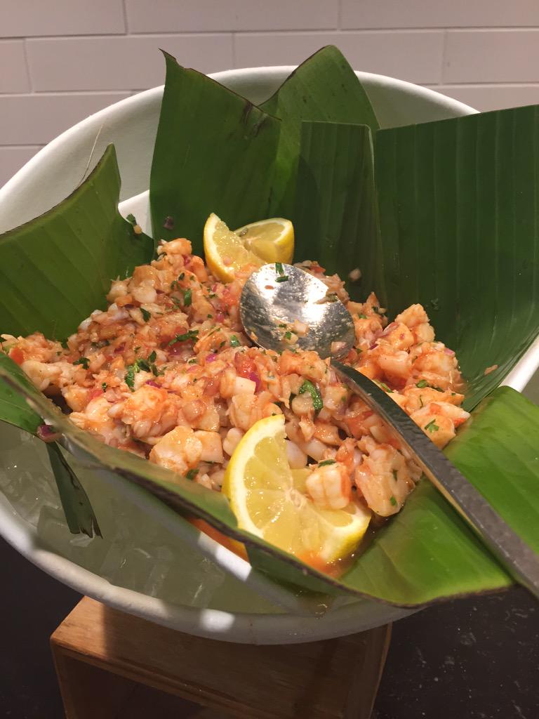 bonappetweet's tweet photo. Cocktail shrimp!!! Staaaahp it. What diet... See👀food diet today #LaPerca http://t.co/2K2khP3FXB